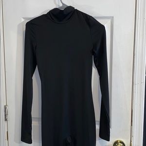 a black jumpsuit 😍😍😍